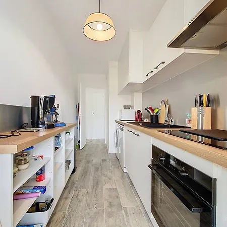 Lumineux Pres De La Des Lecques Avec Wifi Et Climatisation - Fr-1-770-10 * Saint-Cyr-sur-Mer